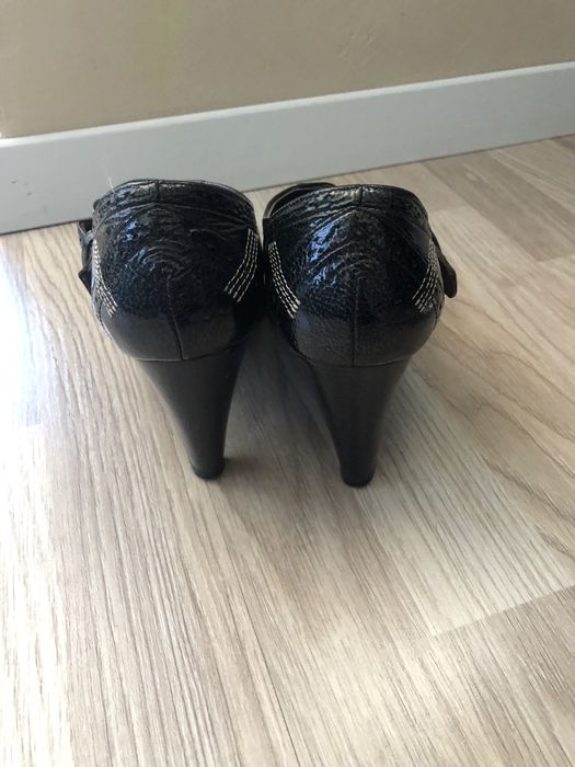 Pantofi piele toc 37