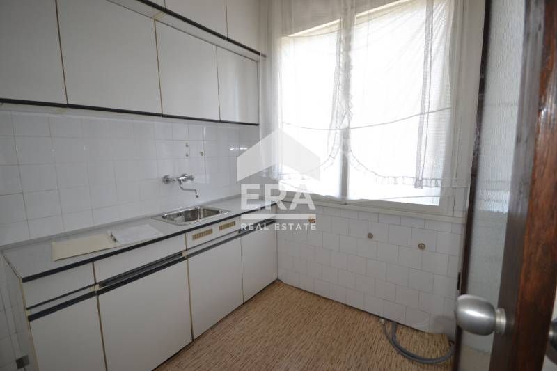 Продава се Многостаен апартамент в Хасково, Дружба 1 - 124 кв.м за 802 €/кв.м - Снимка #5