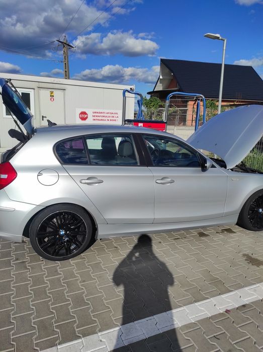 Vand Bmw 120i 170cp