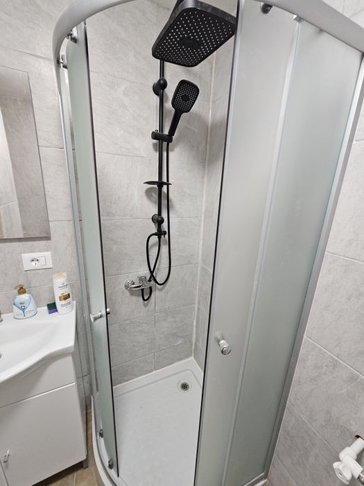 Apartament 3 camere de închiriat – Bacău