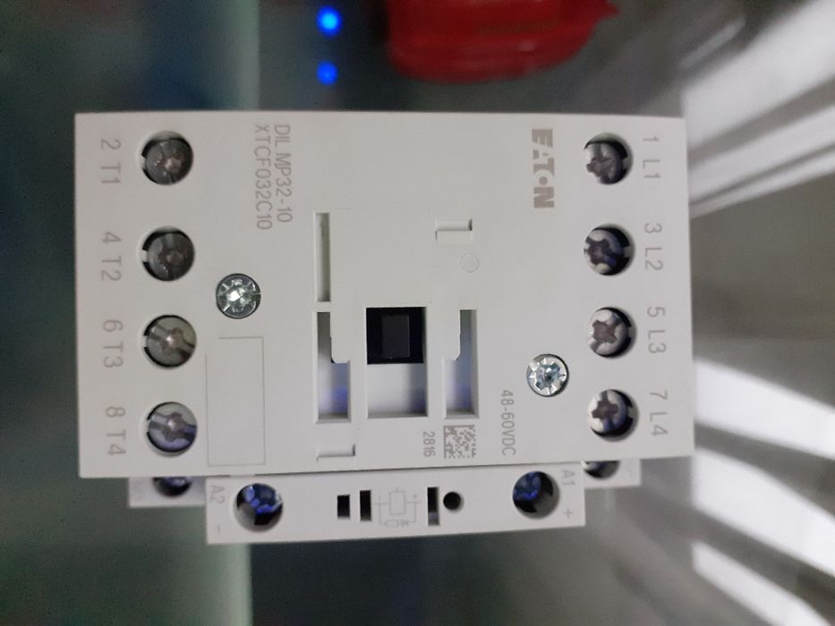 Contactor Eaton DILM 32-10 RDC 60 automatizare fotovoltaice