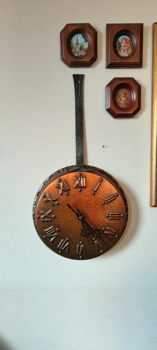 Стар Стенен Кварцов часовник