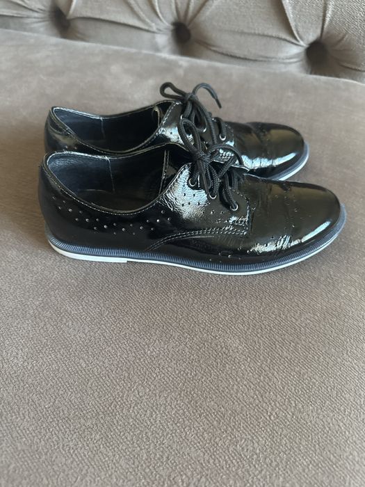 Обувь детская кожанные фирменные