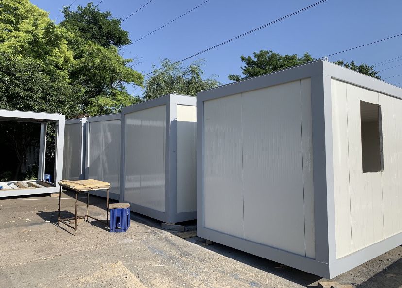 Container stil birou,vestiar