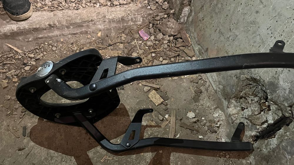 Задна стойка гиви за куфар за Honda CBF