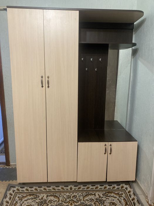 продается прихожая