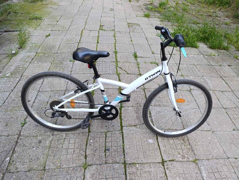Колело 24 цола B-TWIN Original 100 от Декатлон (София)