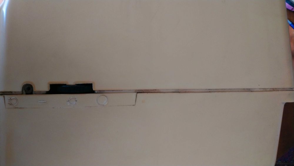 Стар съветски телевизор " Юность " 402В