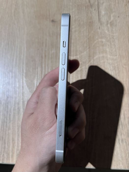 Iphone 13  256гб