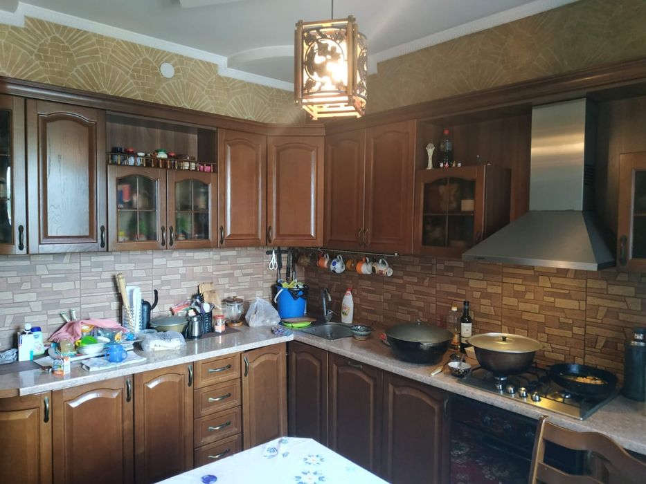 Продам дом 2 Х этажный с подвалом