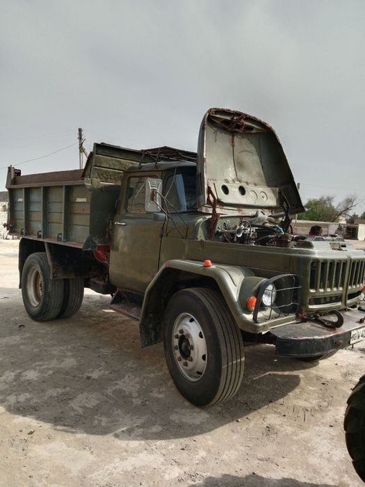 Самосвал  зил 130