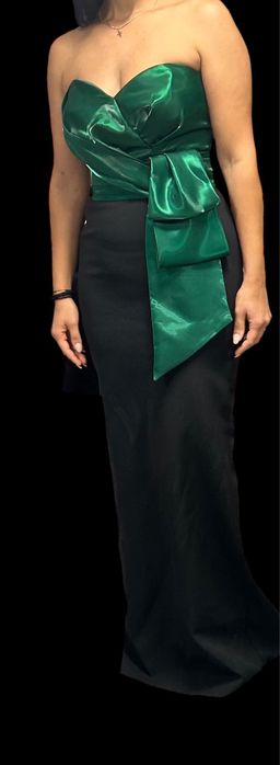 Rochie noua , model unic