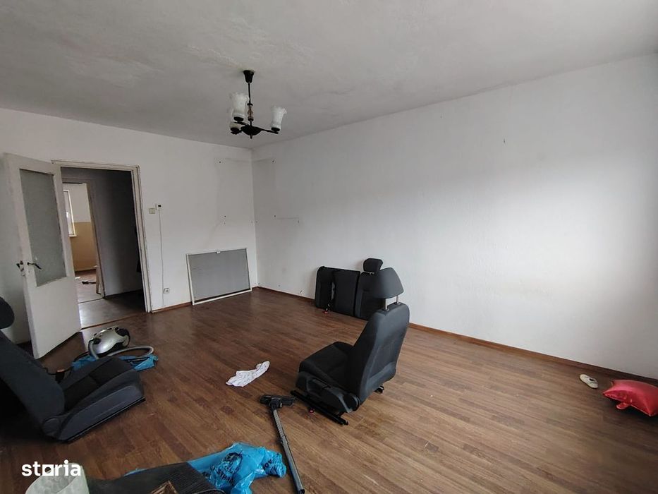 Apartament 3 camere spatios in Targoviste-zona Parc VLad Tepes