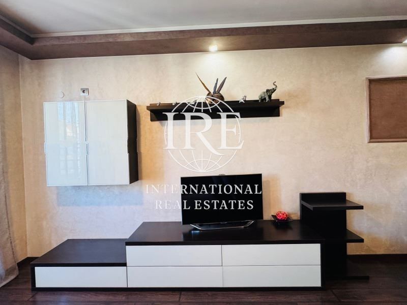 Продава се Тристаен апартамент в Варна, Конфуто - 103 кв.м за 2706 €/кв.м - Снимка #1