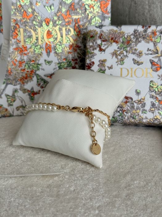 Bratara Dior cu perle