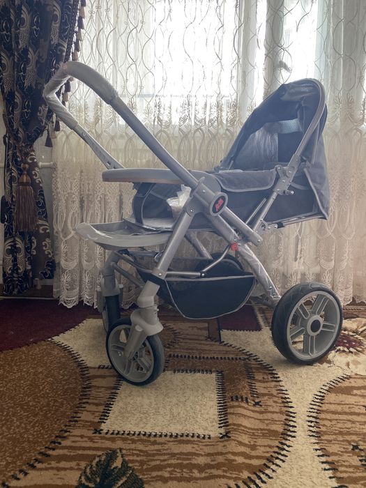 Kalyaska yangi ishlamagan kolyaska kolyoska