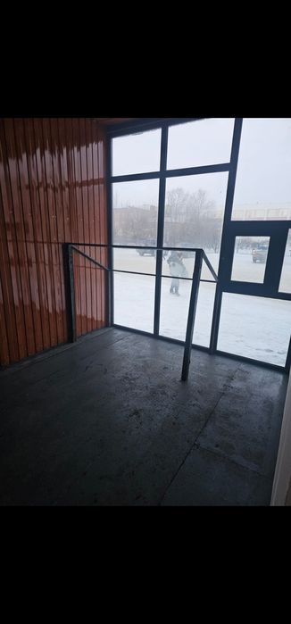 Продам павильон с земельным участком.