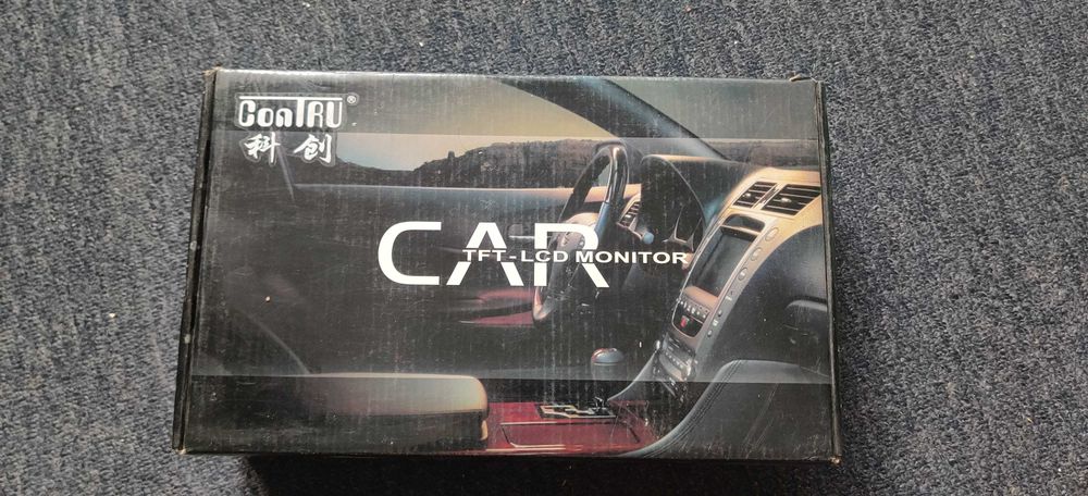 Зеркало заднего вида с экраном