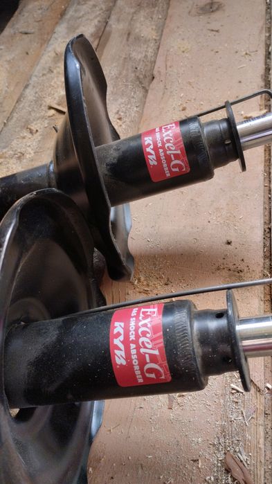 продам запчасти субару