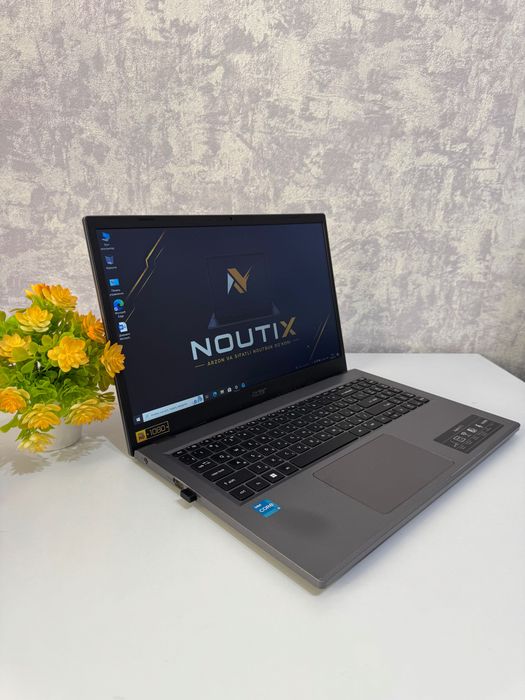 Acer core i3-1315U