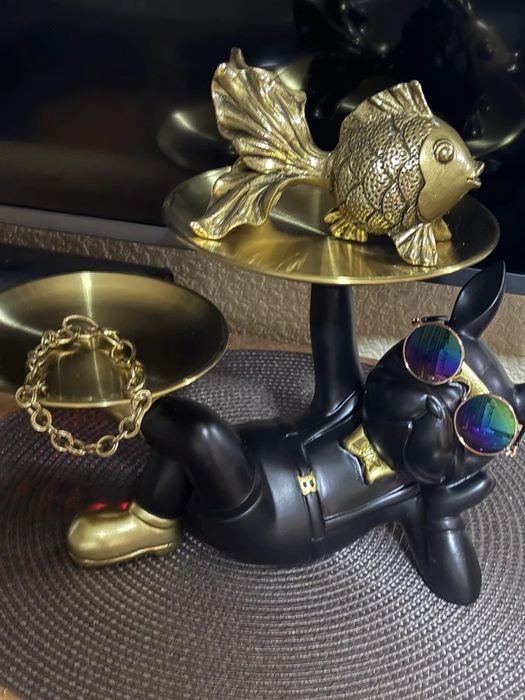 Статуэтка французский бульдог с подносом, декор