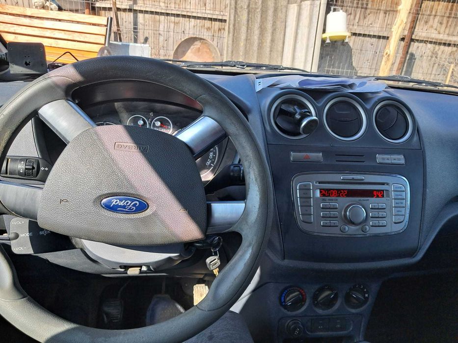FORD Transit Connect 2013 — imagine 2