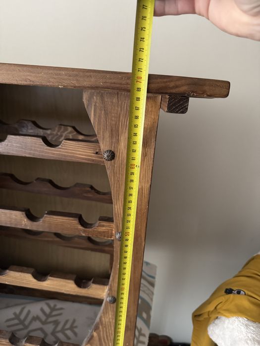 Vand masa  din lemn masiv mai multe detali la nr afiast