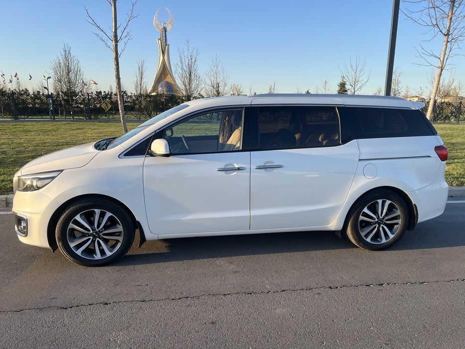 Kia Carnival — премиум трансфер