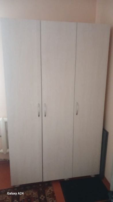 Шкаф  в прихожую