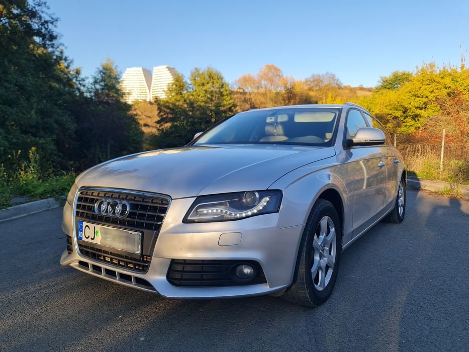 Audi A4 B8 Multitronic Xenon Faza lunga automata Alcantara navigatie