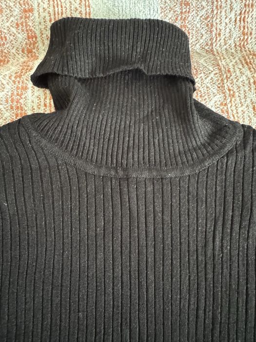 Продам тёплое платье- водолазку