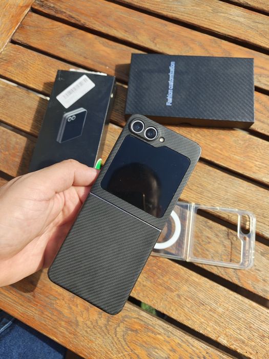 Samsung z6 flip 512 GB garanție 1 an