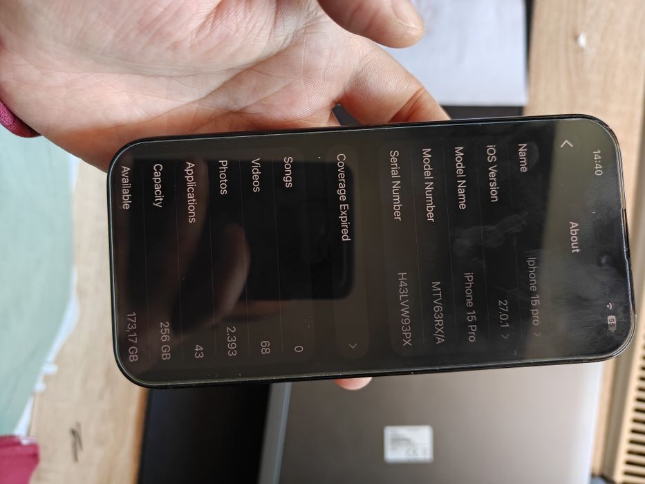 iPhone 15 pro 256gb