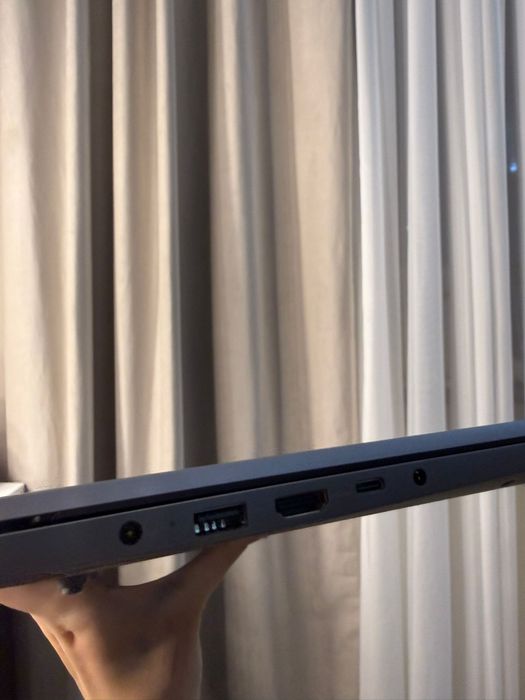Laptop Lenovo IdeaPad Slim 3 16ABR8 cu procesor AMD Ryzen 7 7730U pana la 4.5GHz, 16" WUXGA, IPS, 16GB DDR4 RAM, 1TB SS  AMD Radeon Graphics