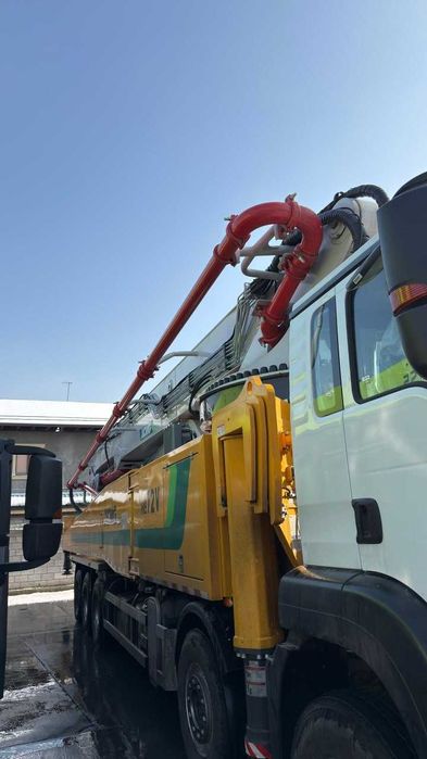 Автобетононасос betononasos XCMG HB72V сотувда тайёр