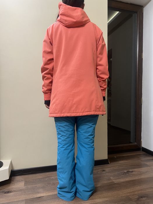 Сноубордический костюм