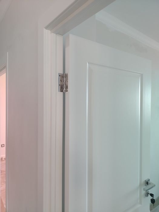 установка межкомнатные дверей