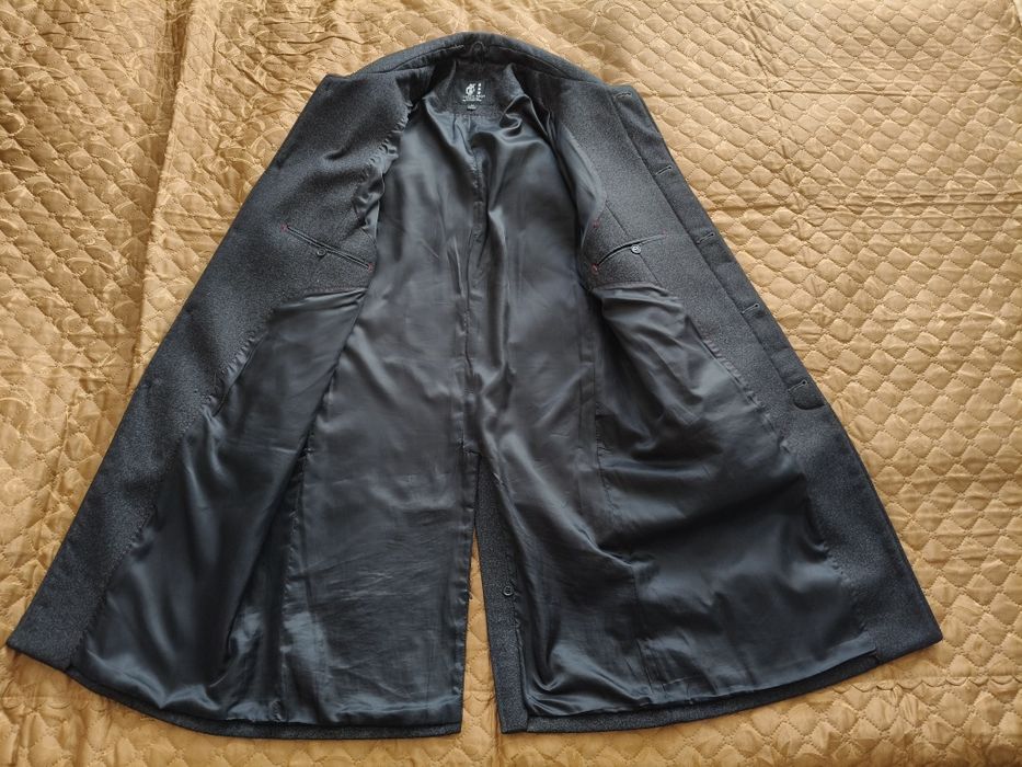 Продам мужское пальто