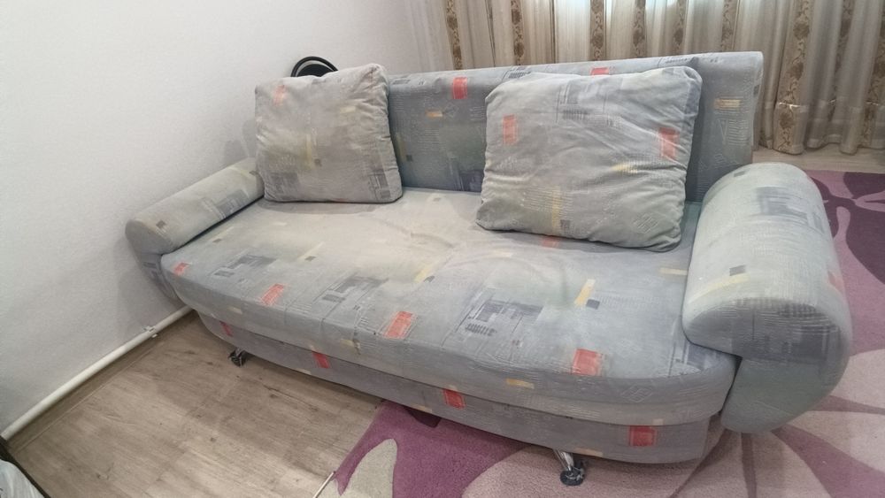 Продам диван-тахту б/у