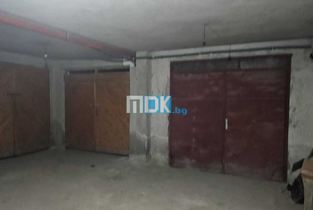 Продава се Гараж / Паркомясто в Пловдив, Въстанически - 15 кв.м за 867 €/кв.м - Снимка #2