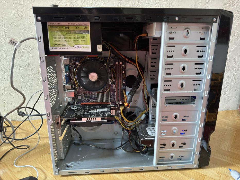 Tayyor Kompyuter sotiladi. Hamma narsasi bilan birga. DDR2