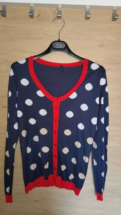 Benetton жилетка, размер Л. Отлично състояние.