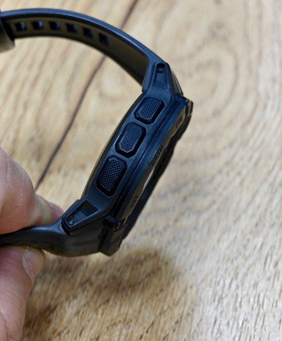 Часы Garmin Instinct 2x solar Продам