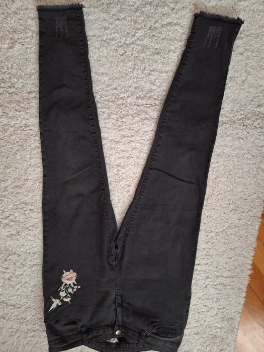 Blugi elastici femei  Pepco