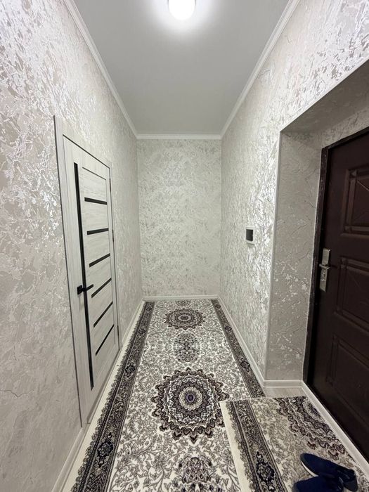 1 хона 4-этаж 320 миллион сум