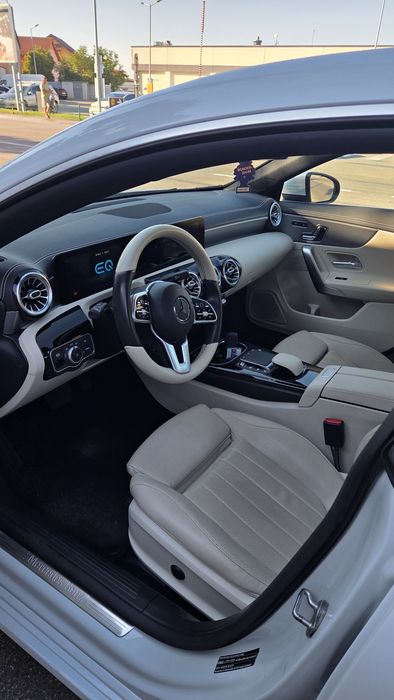 Mercedes CLA 250 E
