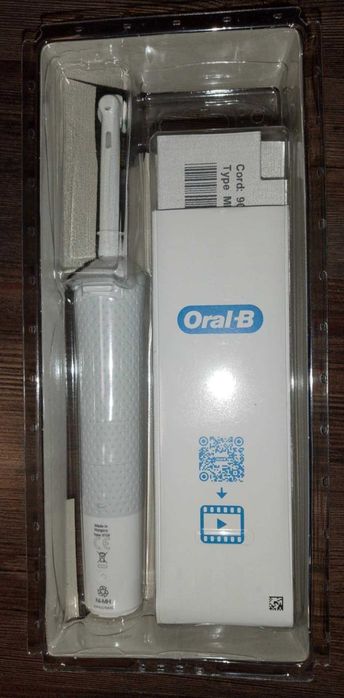 Електрическа четка за зъби ORAL B Vitality 100
