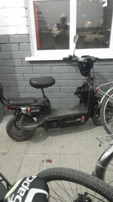 Продам скутер срочно