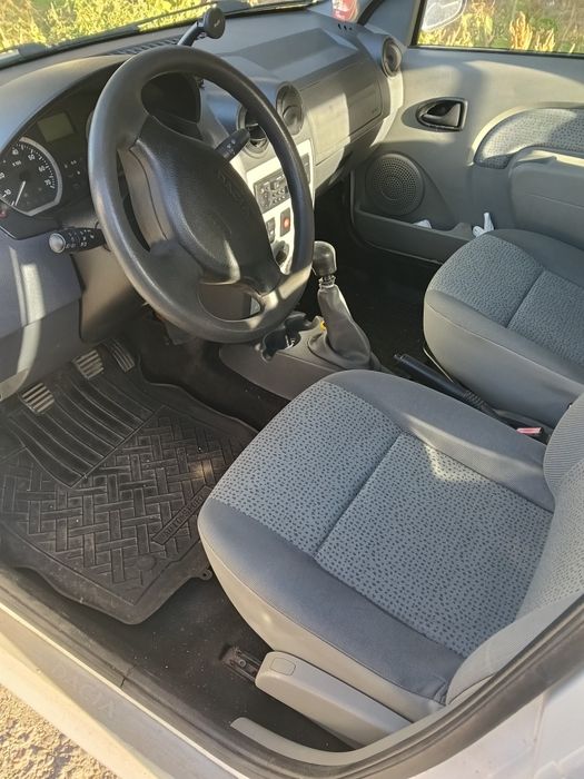 Vând Dacia Logan GPL