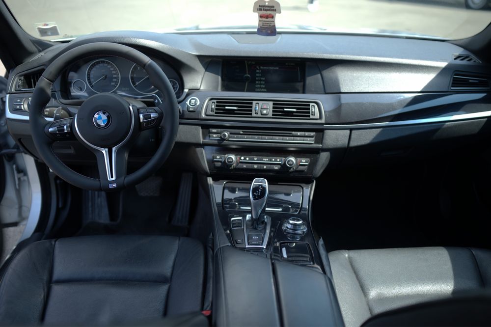 BMW 520d F11 Touring (Combi) – 2012 – Cutie Automată – Întreținută impecabil